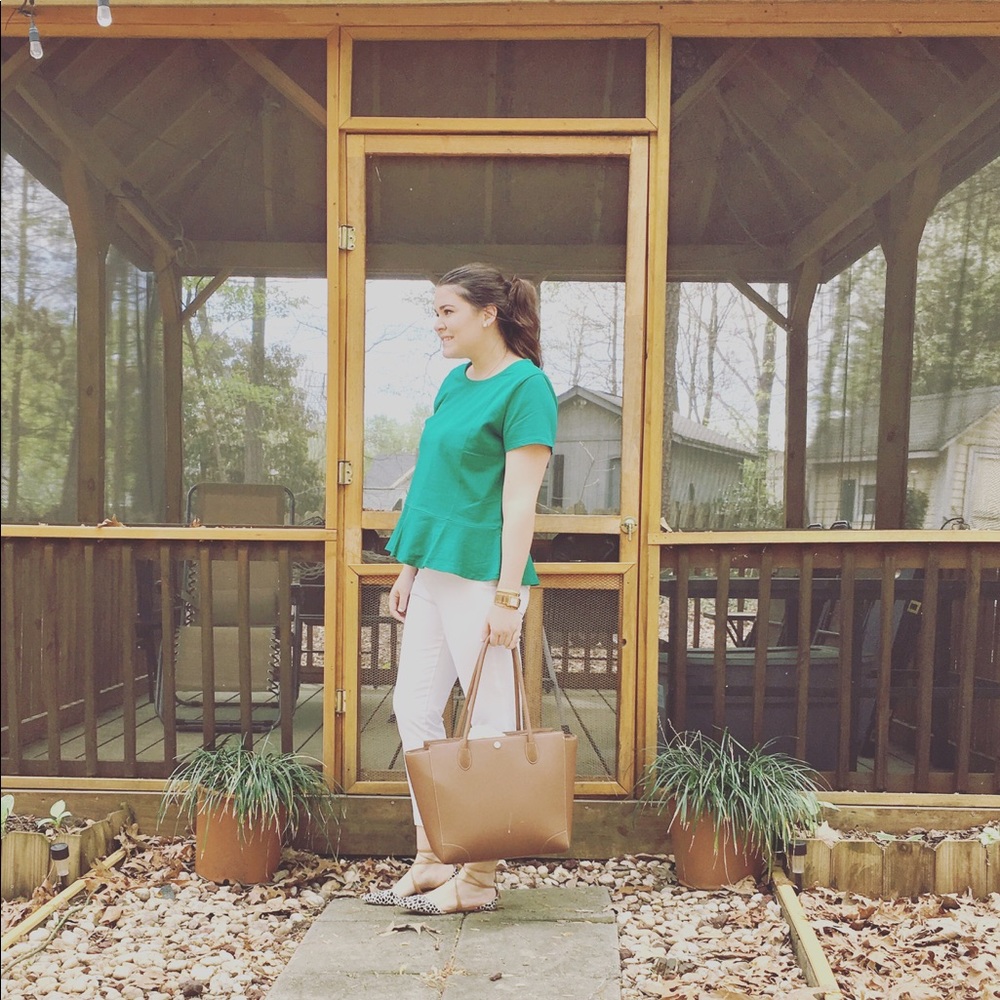 Meet your Posher, Carmen